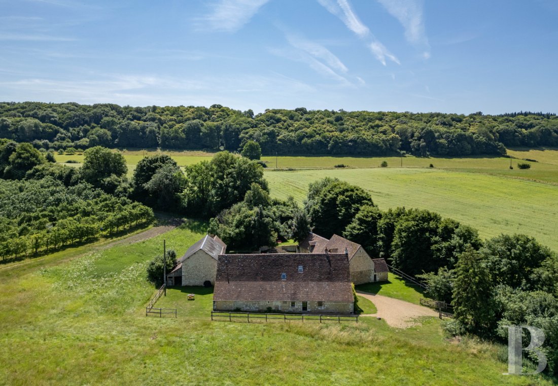 An 18th-century Perche farmhouse converted into a family home in the Orne department, on the border with the Sarthe department - photo  n°2